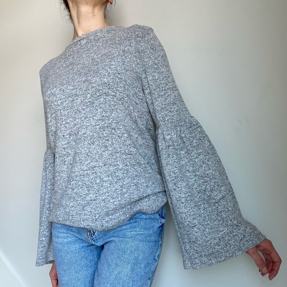 ZARA Grey Knit Bell Sleeve Top